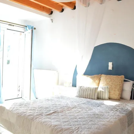 Akti Posidonos Holiday home *